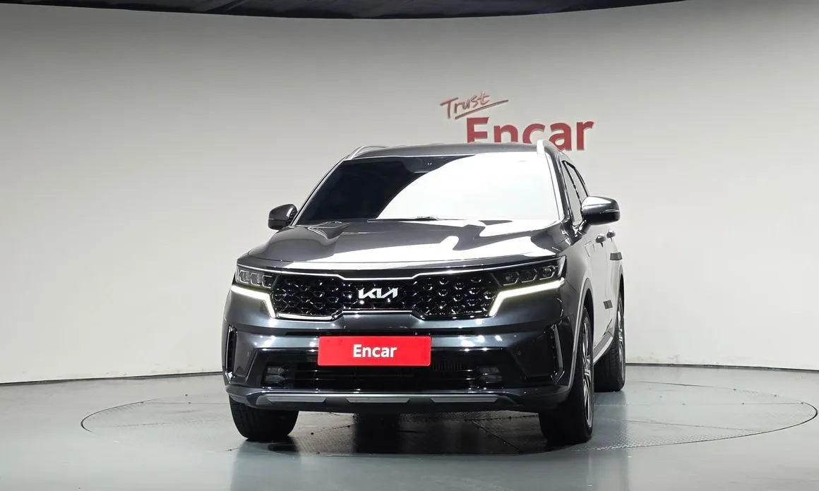 Kia Sorento — фото 8
