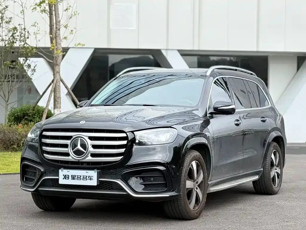 Mercedes-Benz GLS — фото 1