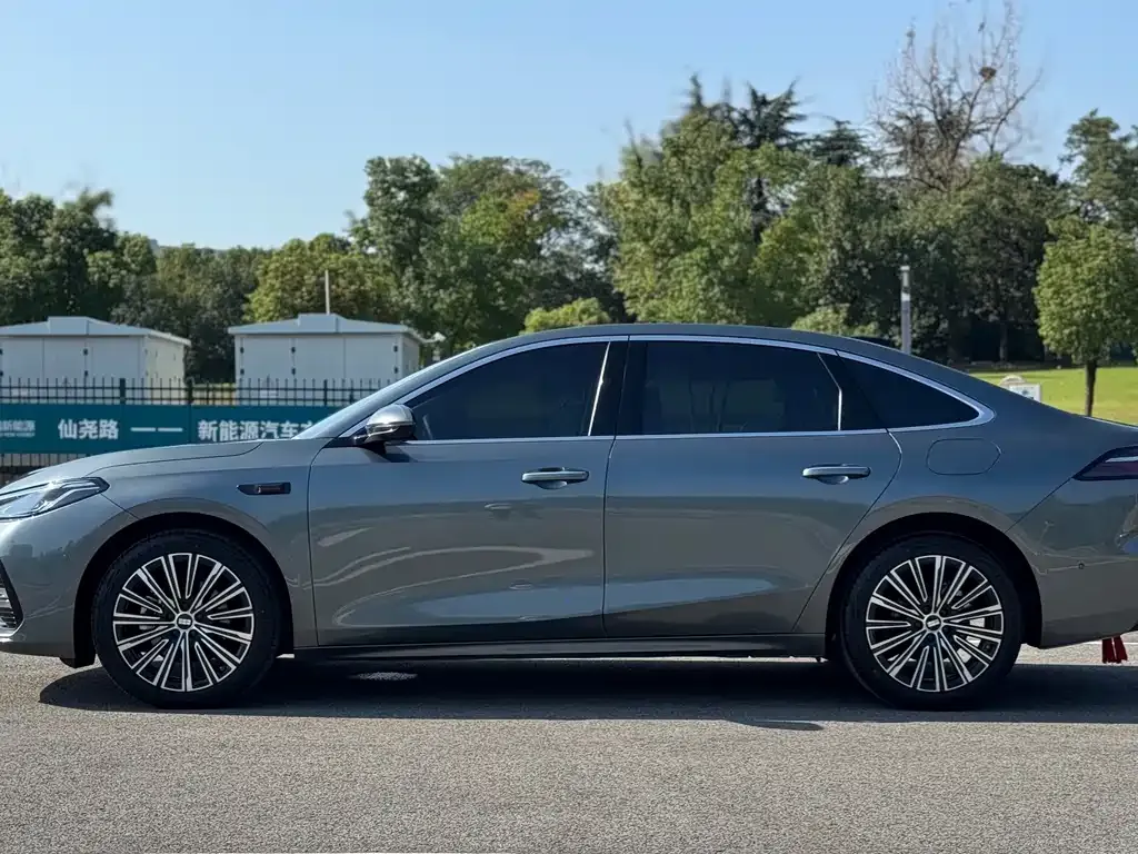 Geely Galaxy A7 EM — фото 10