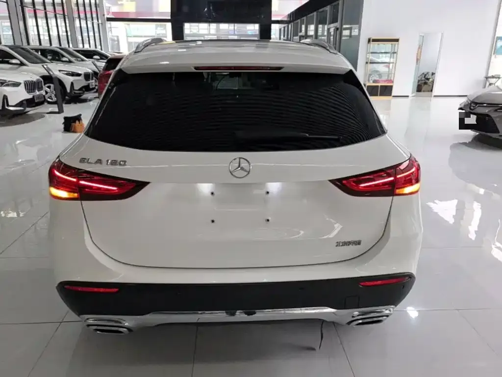 Mercedes-Benz GLA — фото 4