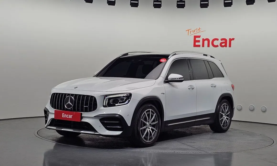 Mercedes-Benz GLB-Class — фото 1