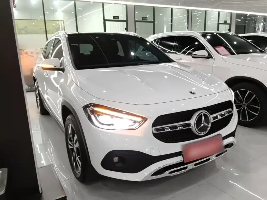 Mercedes-Benz GLA — фото 9