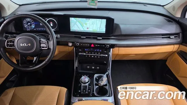 Kia Carnival — фото 9