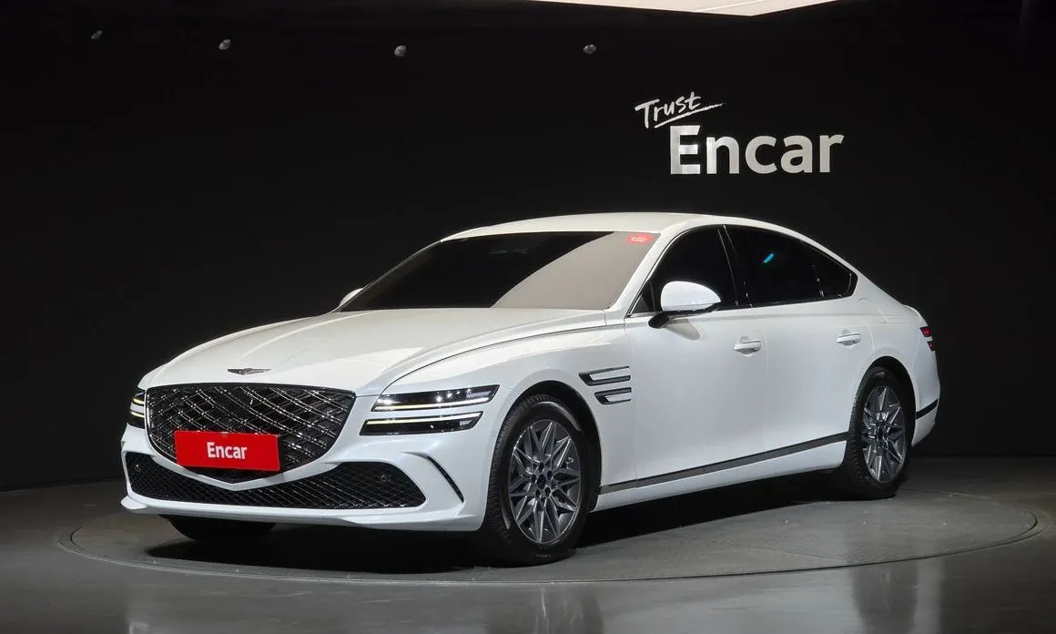 Genesis G80 — фото 1