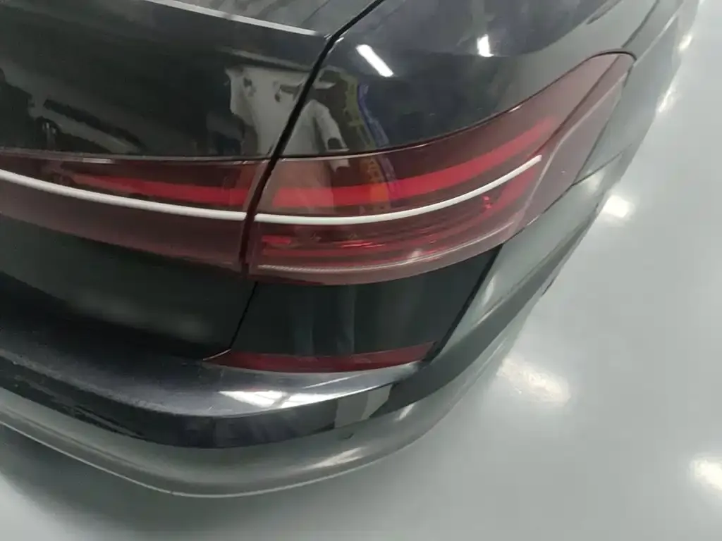 Volkswagen Passat — фото 4