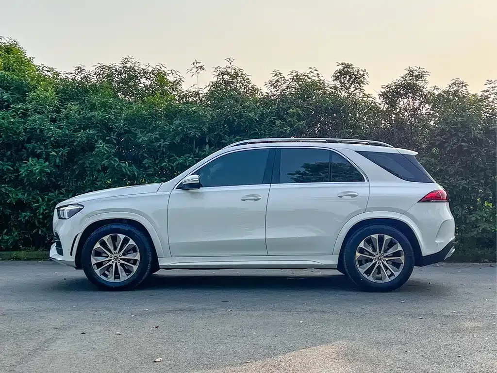 Mercedes-Benz GLE (Import) — фото 7