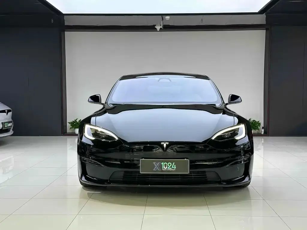 Tesla Model S — фото 2