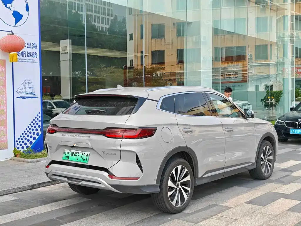 BYD PLUS New Energy — фото 3