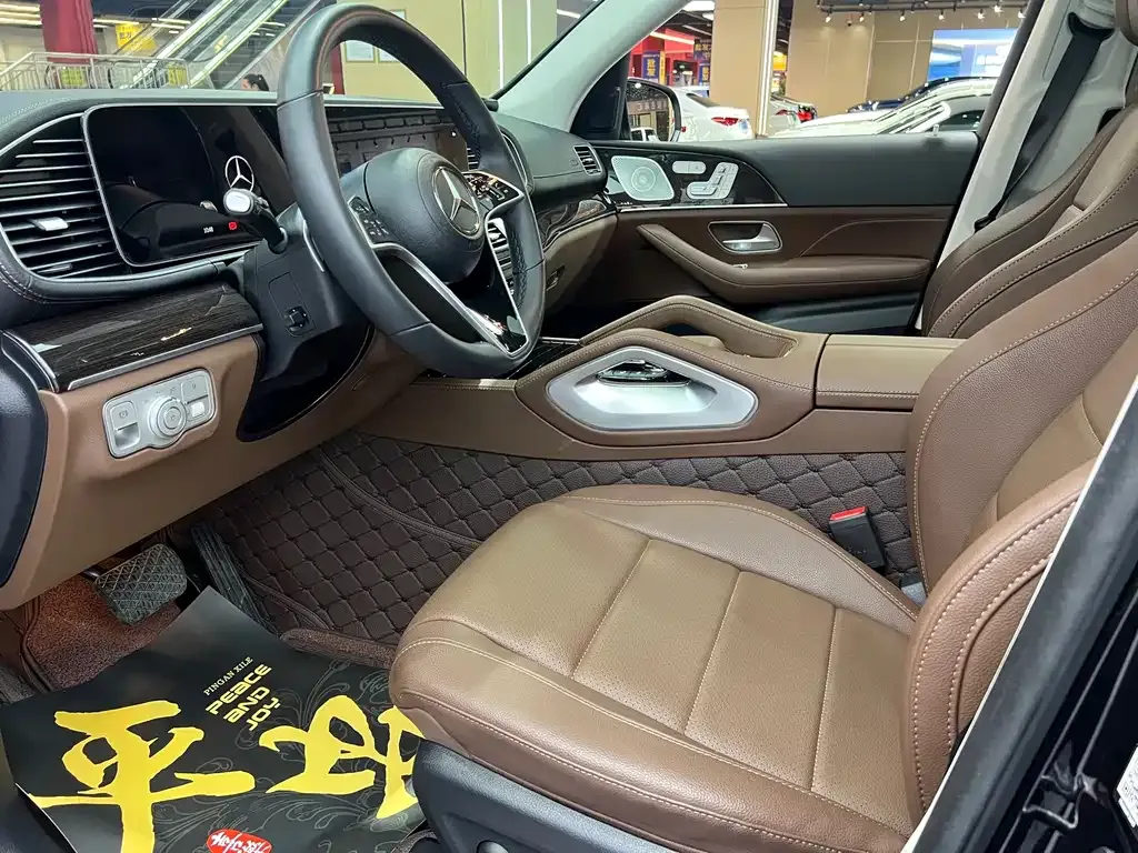Mercedes-Benz GLE (Import) — фото 10