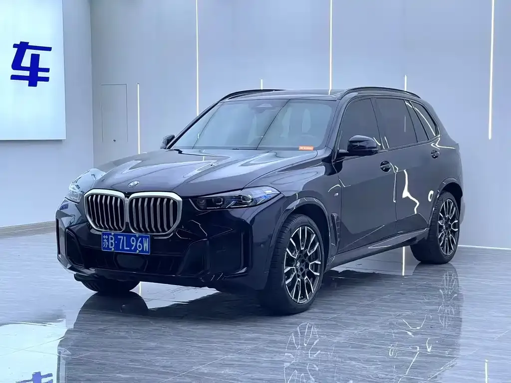 BMW X5 — фото 1