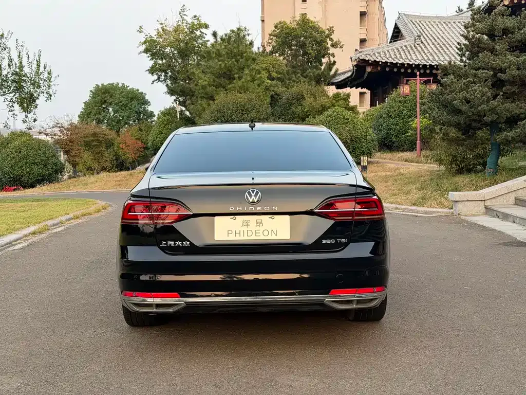 Volkswagen Phideon — фото 5