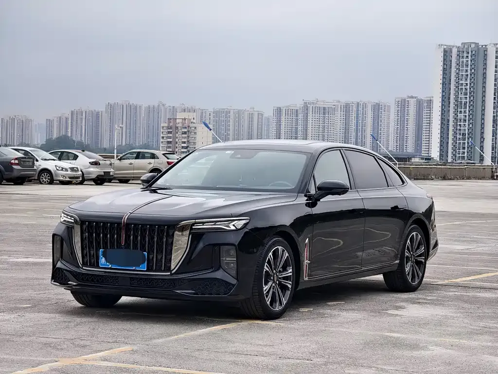Hongqi H9 — фото 1