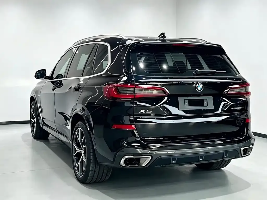 BMW X5 — фото 2