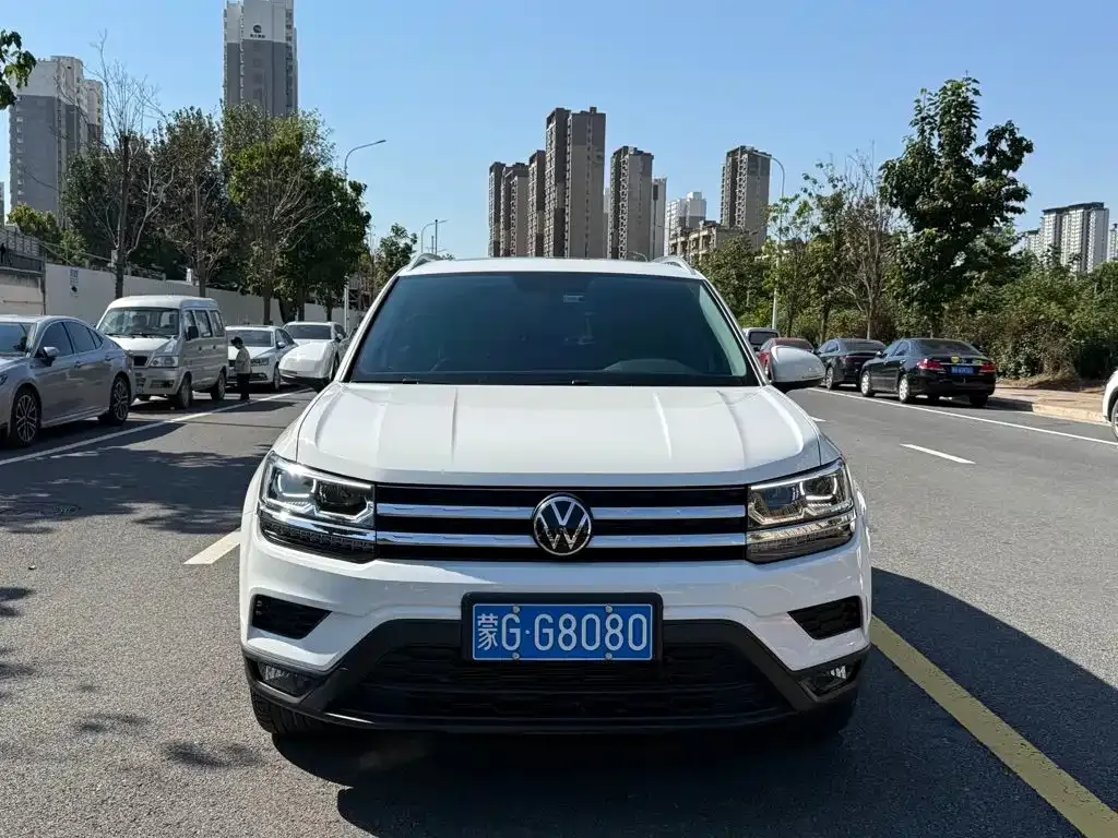 Volkswagen Tharu — фото 8