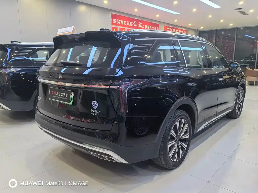 Hongqi HS7 PHEV — фото 10