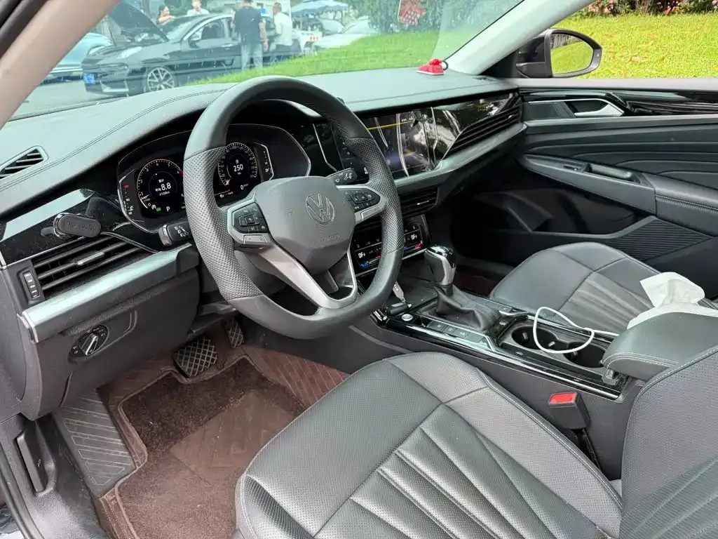 Volkswagen Passat — фото 5