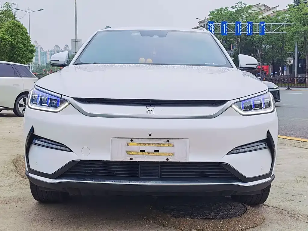 BYD PLUS New Energy — фото 6