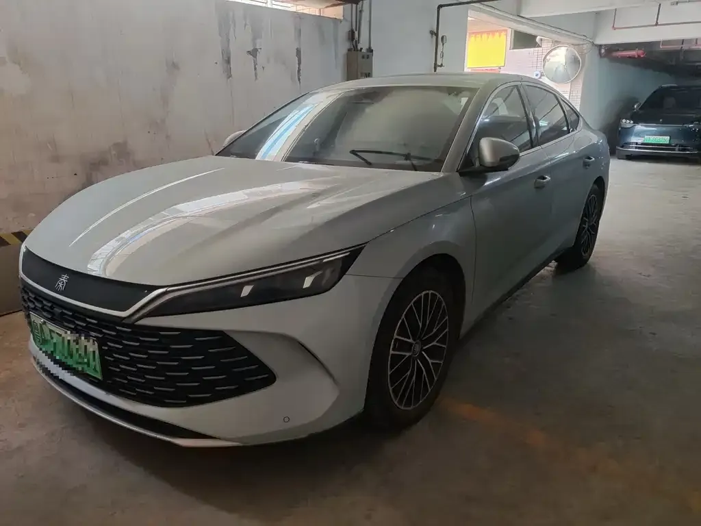 BYD Qin L — фото 1