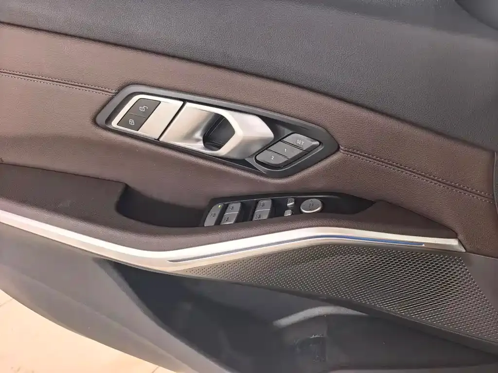 BMW i3 — фото 5