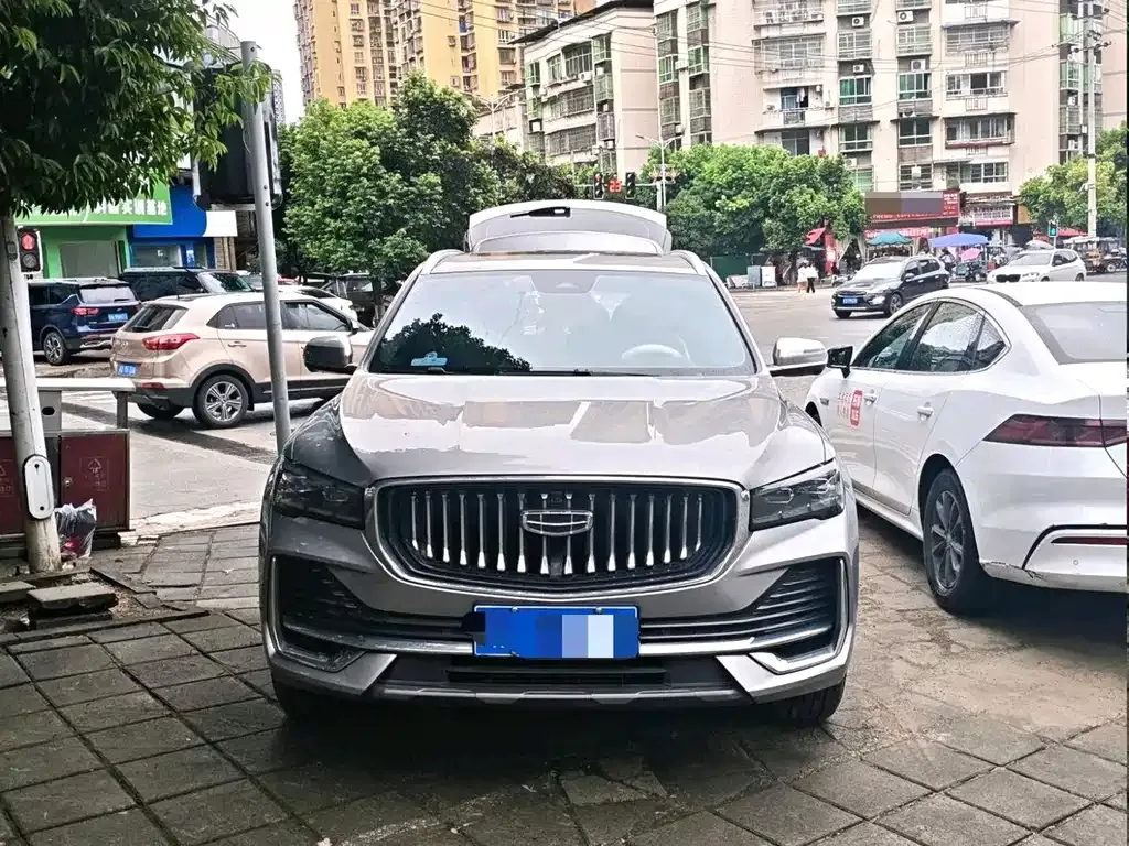 Geely Xingyue L — фото 9