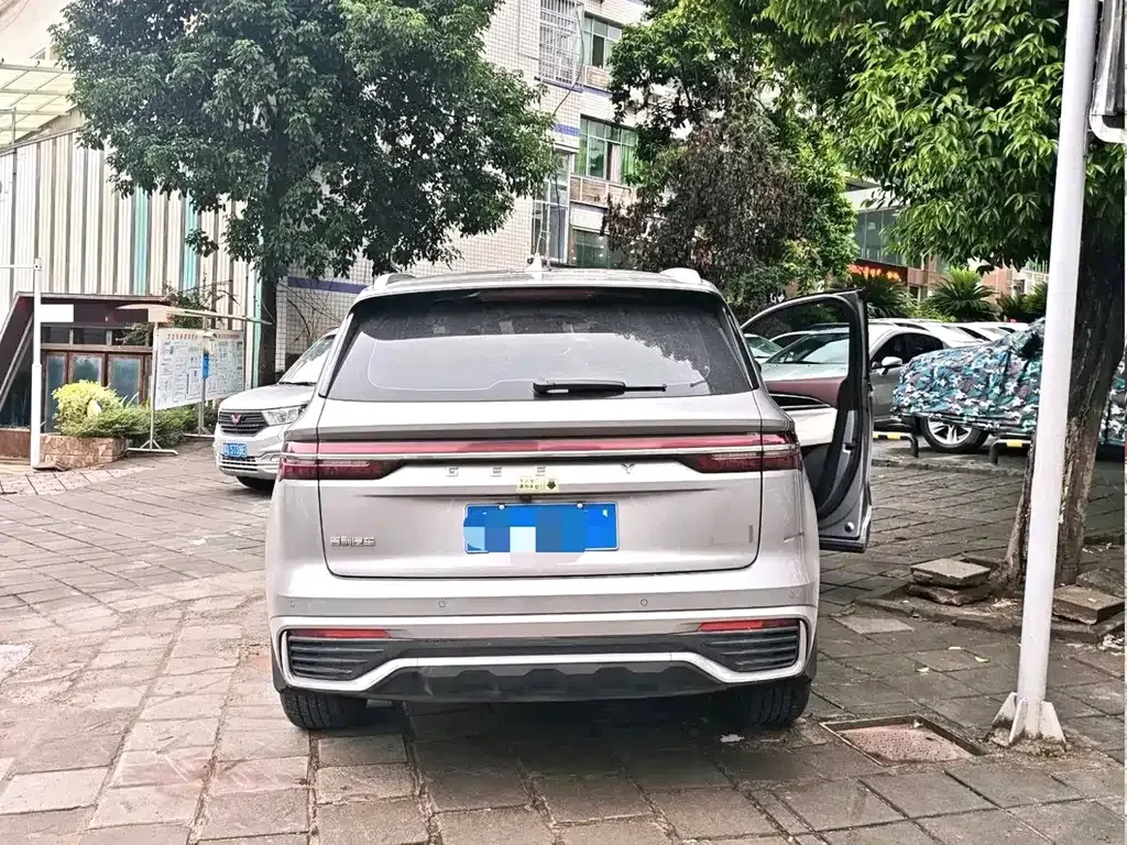 Geely Xingyue L — фото 3