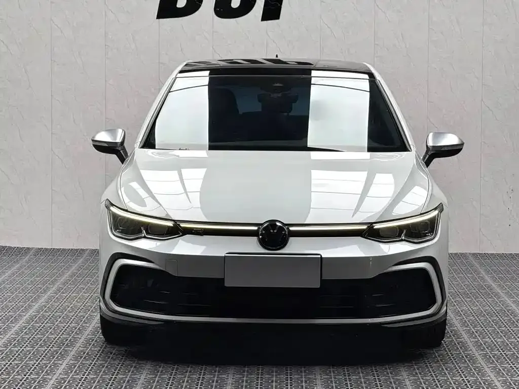 Volkswagen Golf — фото 6