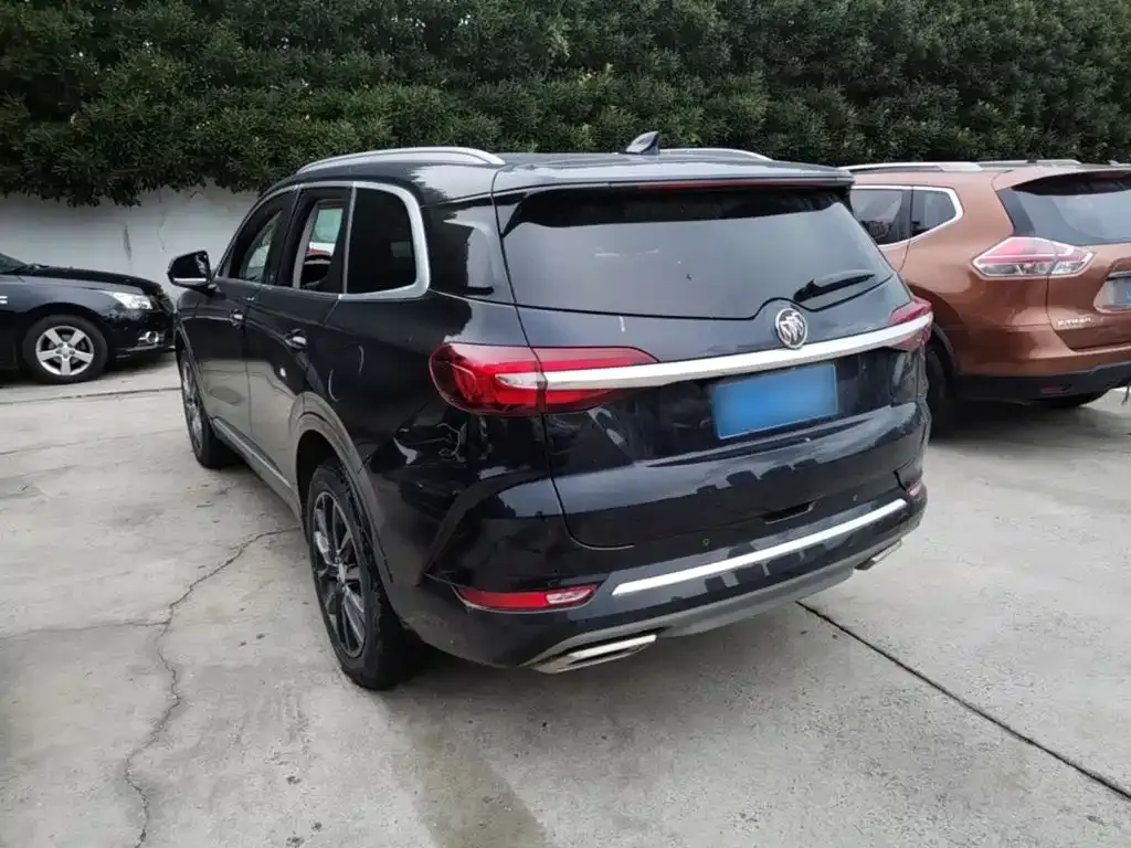 Buick Enclave — фото 3