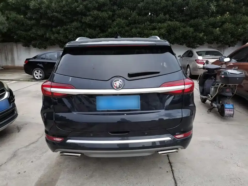 Buick Enclave — фото 2