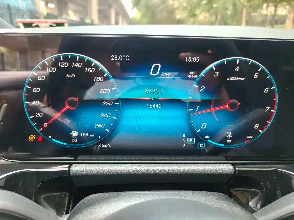 Mercedes-Benz GLA — фото 5