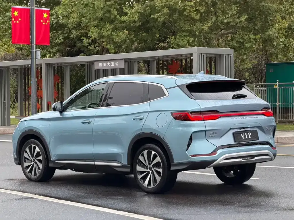 BYD PLUS New Energy — фото 2