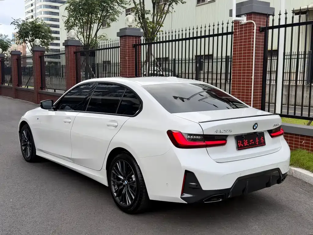BMW 3 Series — фото 10