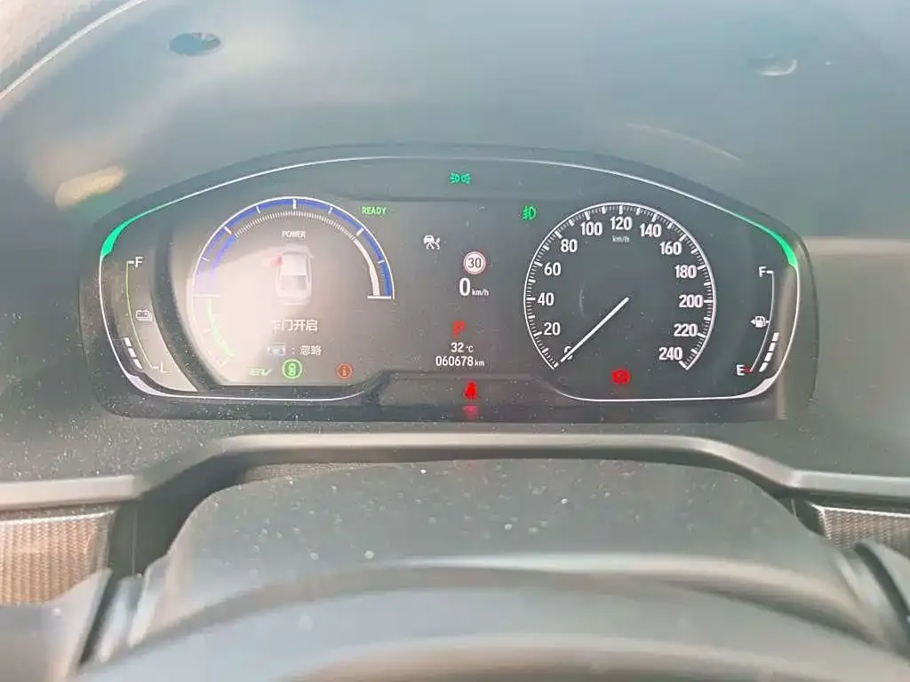 Honda Accord — фото 6