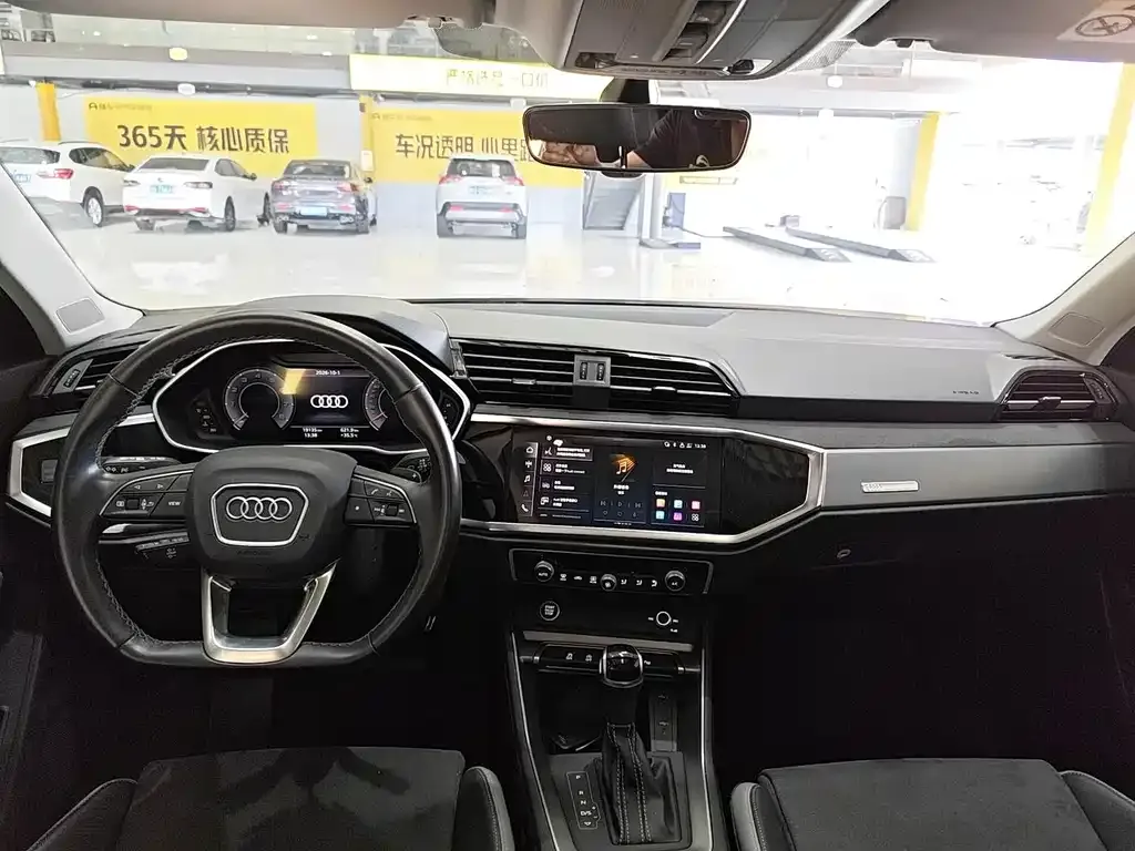 Audi Q3 — фото 5