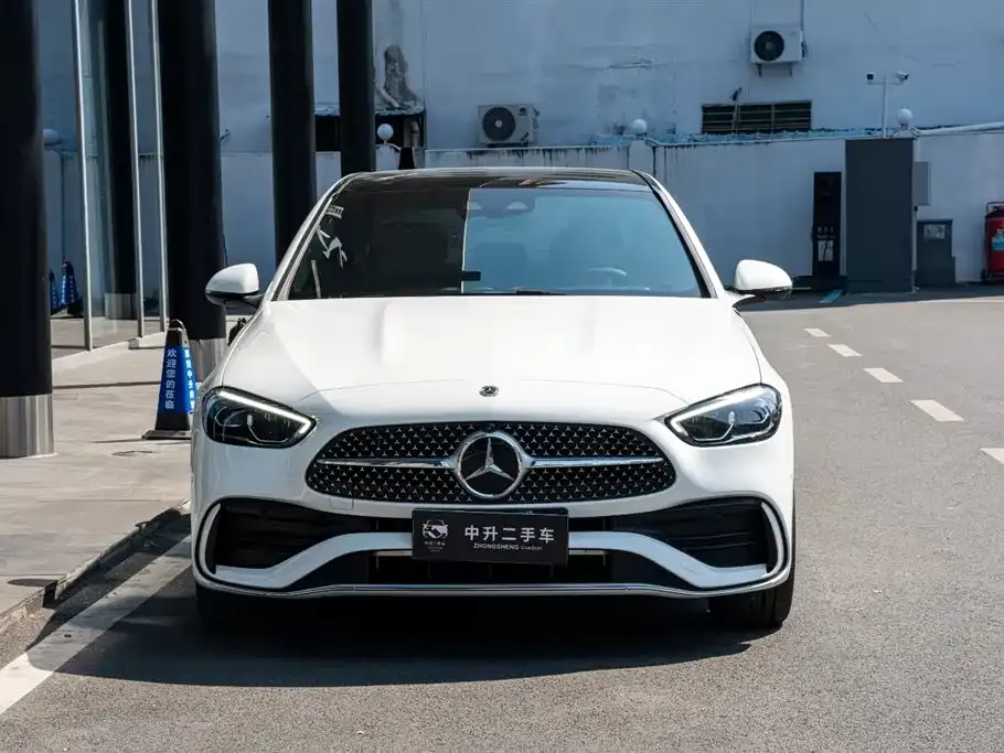 Mercedes-Benz C-Class — фото 10