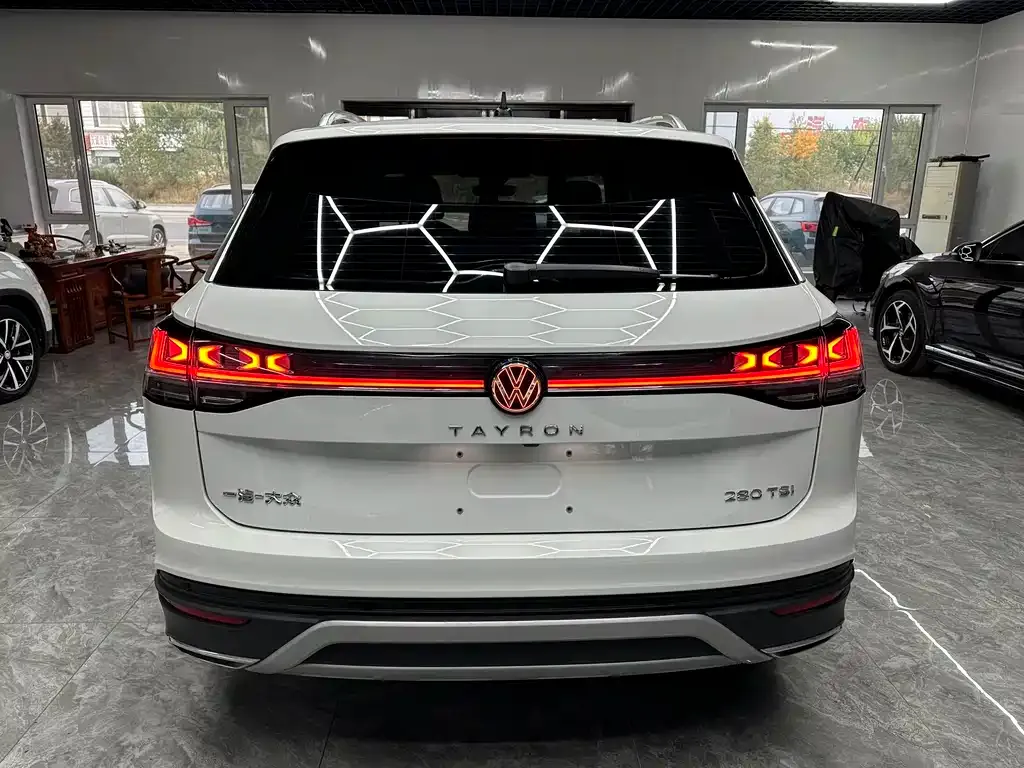 Volkswagen Tayron — фото 8