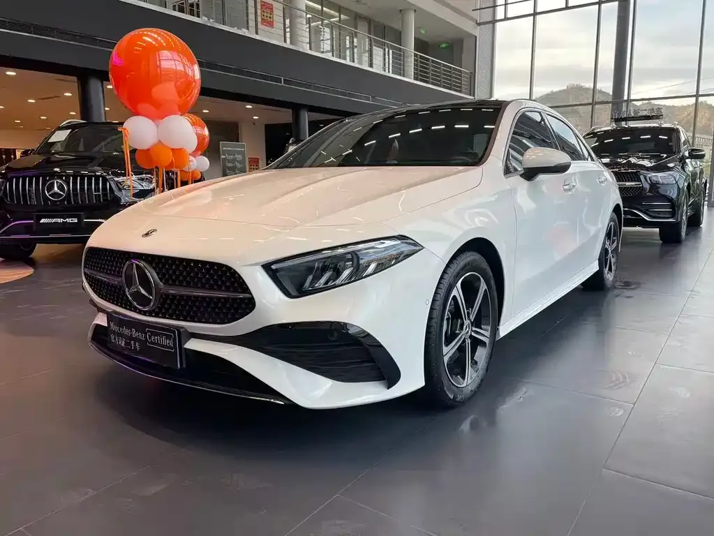 Mercedes-Benz A-Class — фото 1