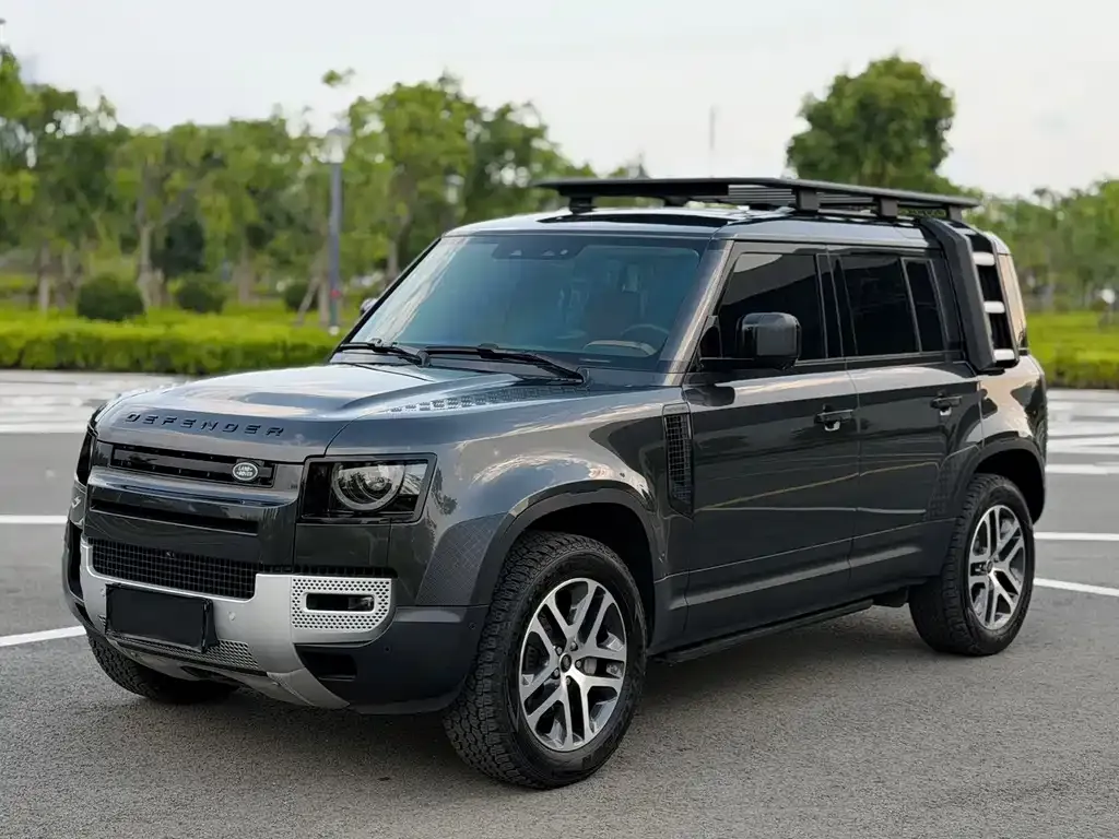 Land Rover Defender — фото 1