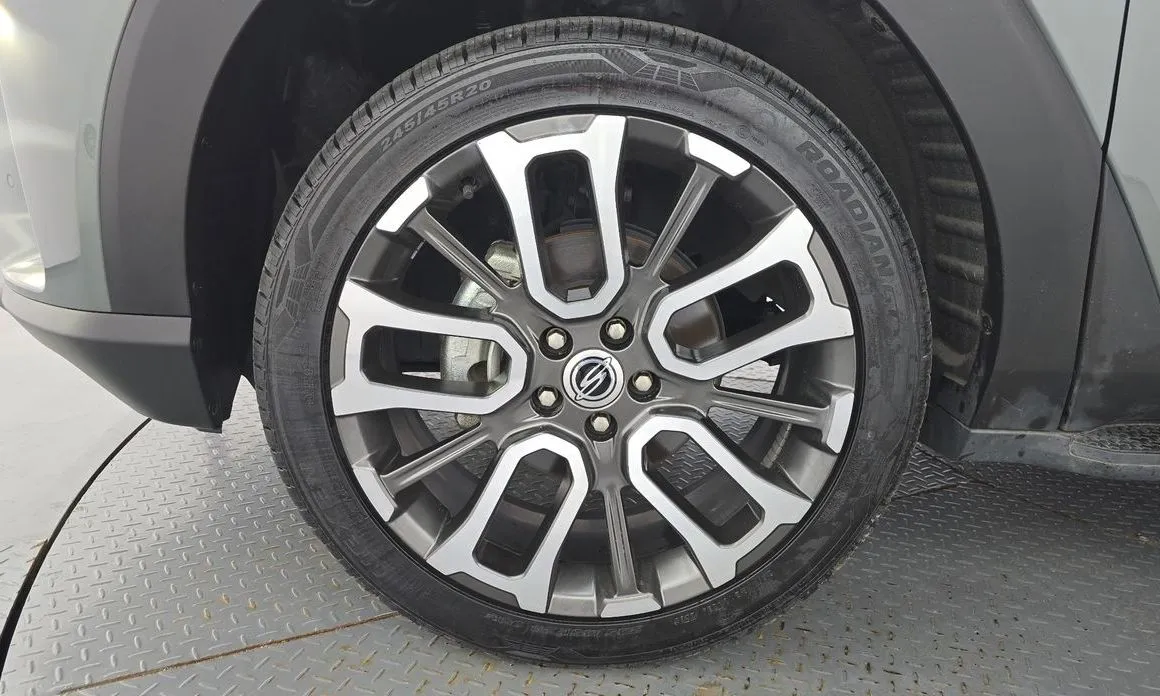 KG Mobility (Ssangyong) Torres — фото 10