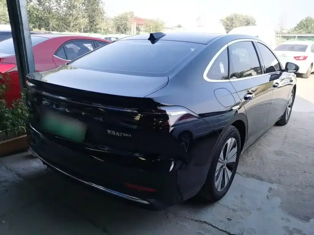 Geely Galaxy A7 EM — фото 3