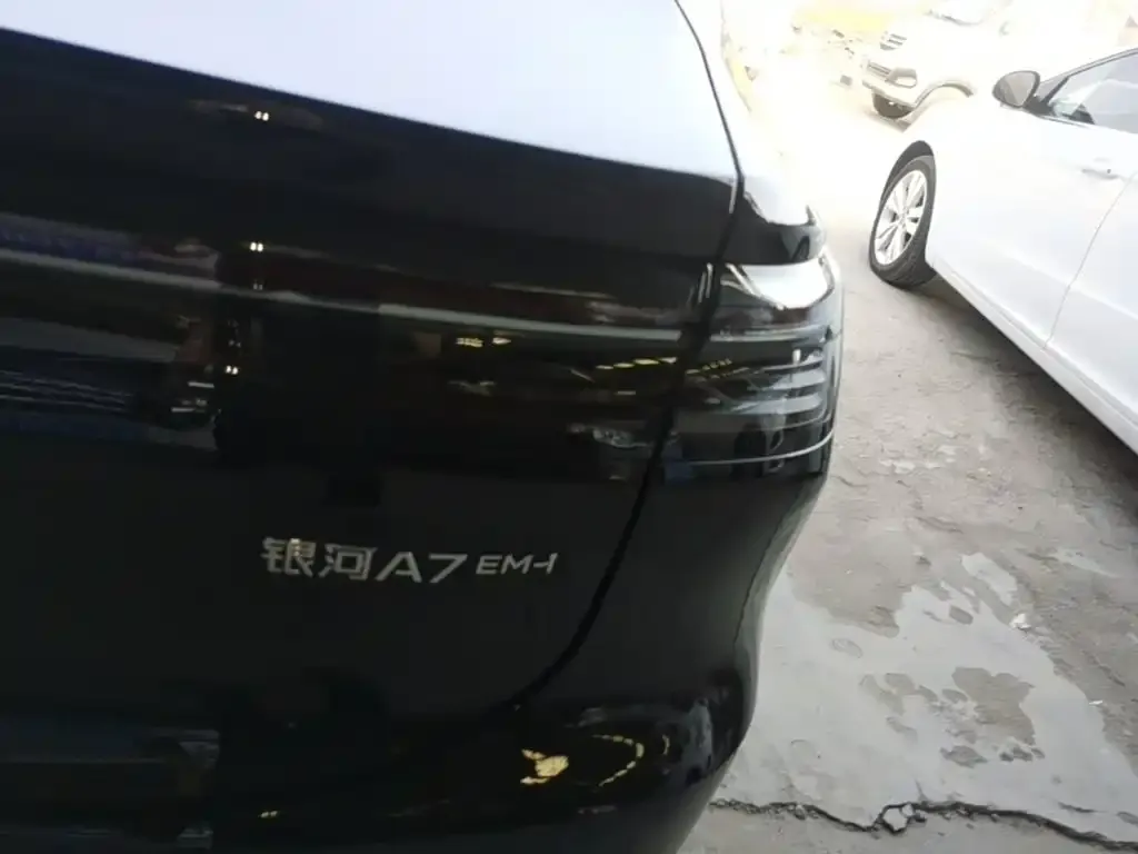 Geely Galaxy A7 EM — фото 10