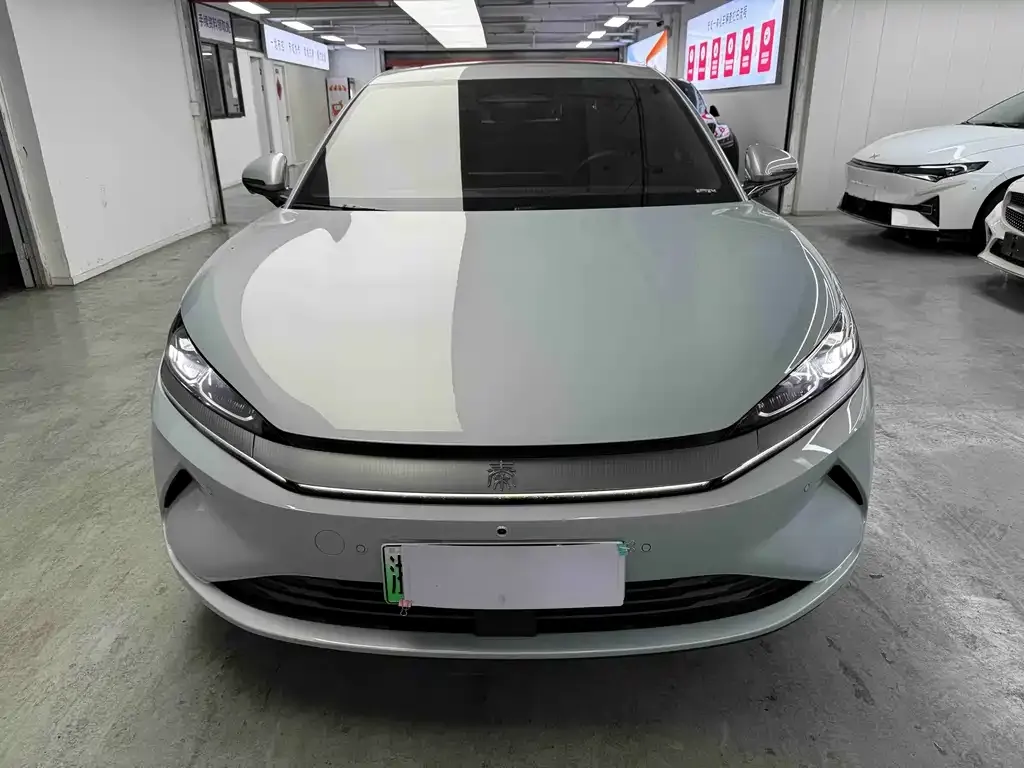 BYD Qin L — фото 6