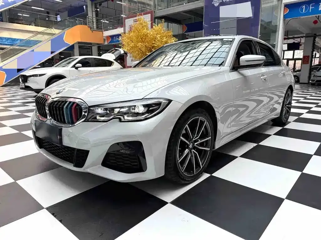 BMW 3 Series — фото 1