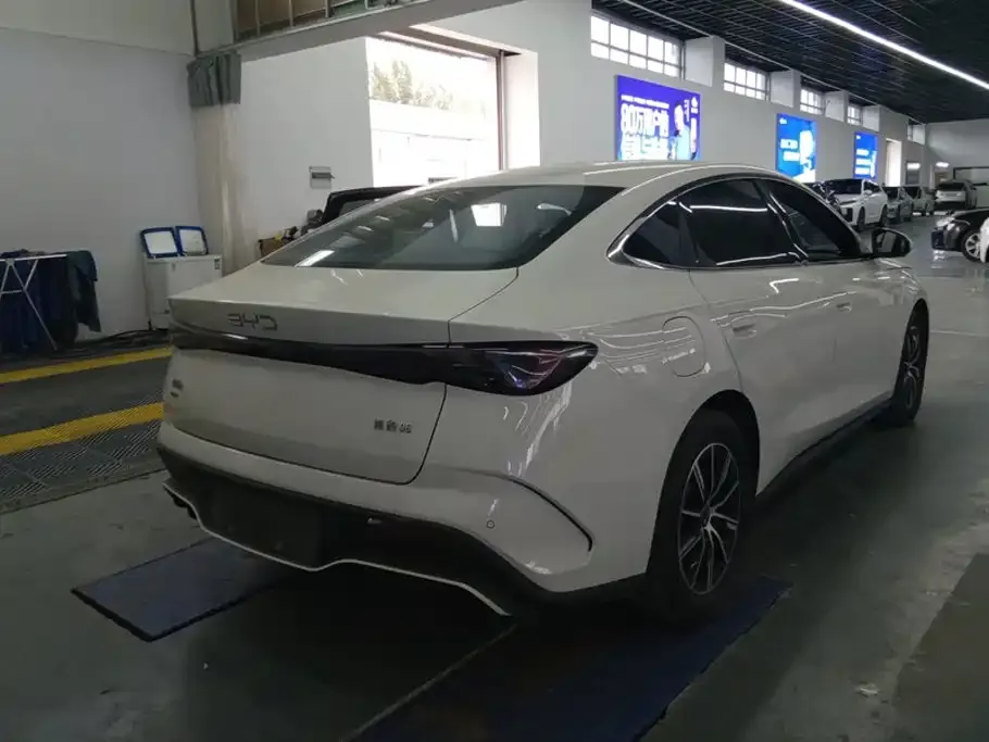 BYD Seal 06 — фото 9