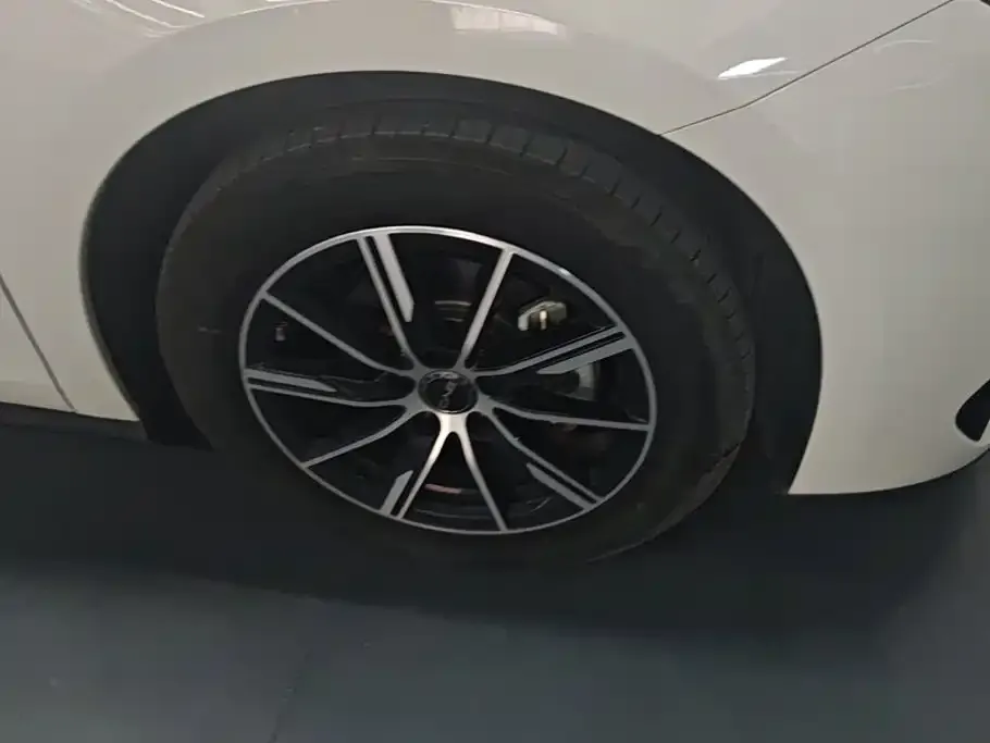 BYD Seal 06 — фото 10