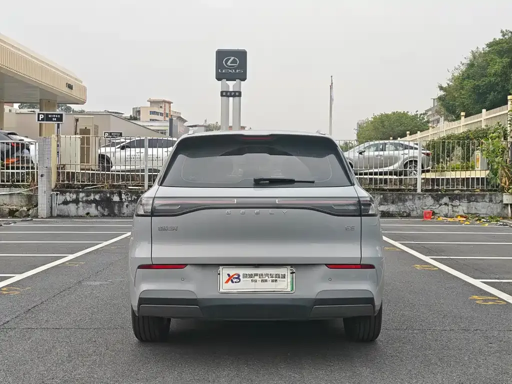 Geely Galaxy E5 — фото 4