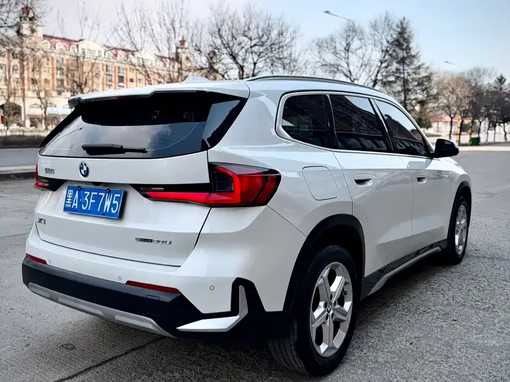 BMW X1 — фото 3