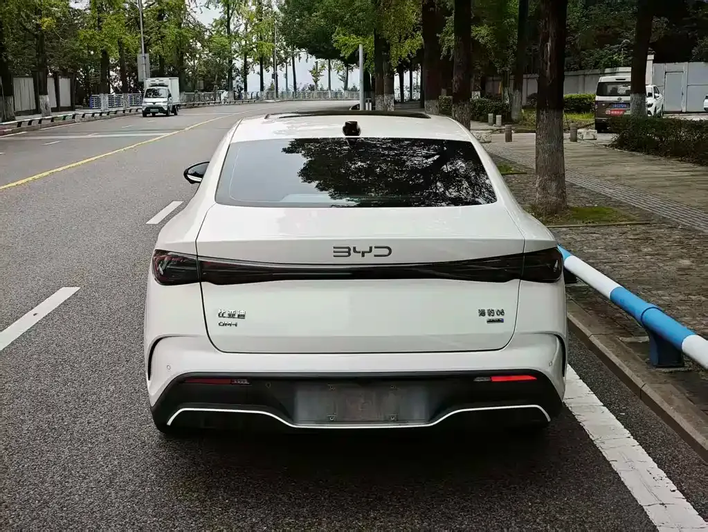 BYD Seal 06 — фото 6