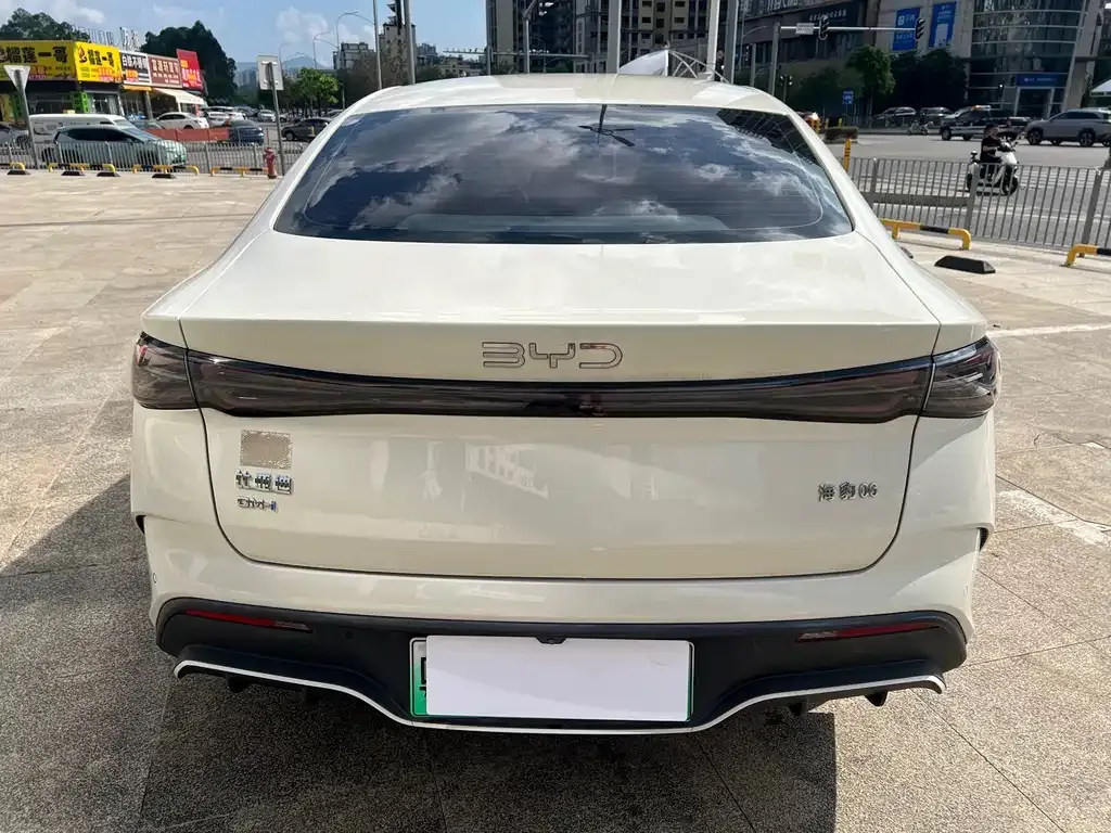 BYD Seal 06 — фото 4