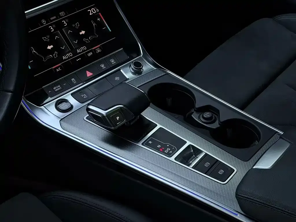 Audi A6 (Import) — фото 9