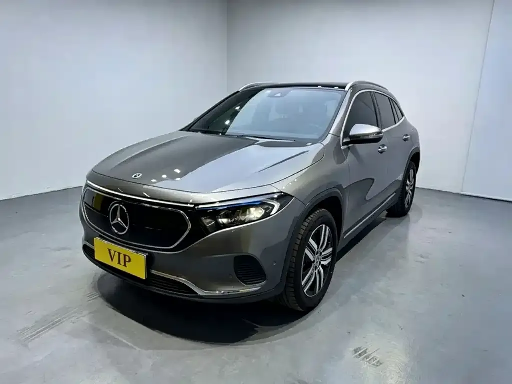 Mercedes-Benz EQA — фото 1